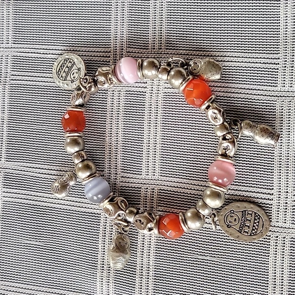 Matryoshka Russian Doll Stretch Bracelet - Picture 1 of 4